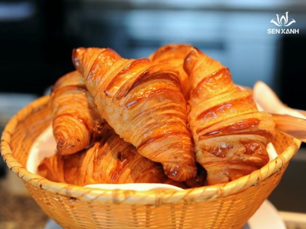 Bánh Croissant Basic