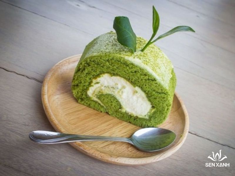 Bánh Gato Cuộn Trà Xanh
