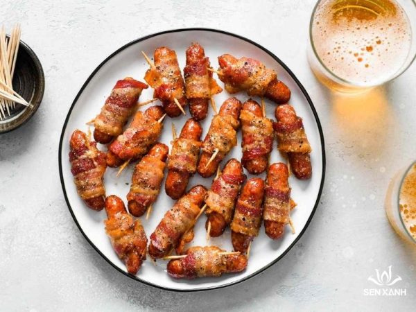 Bacon Cuộn Xúc Xích
