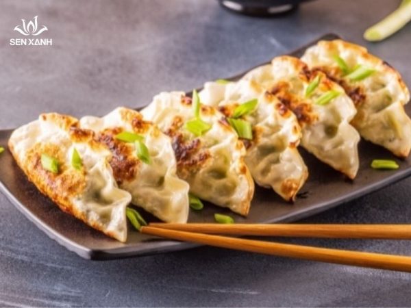 Bánh xếp kiểu Nhật