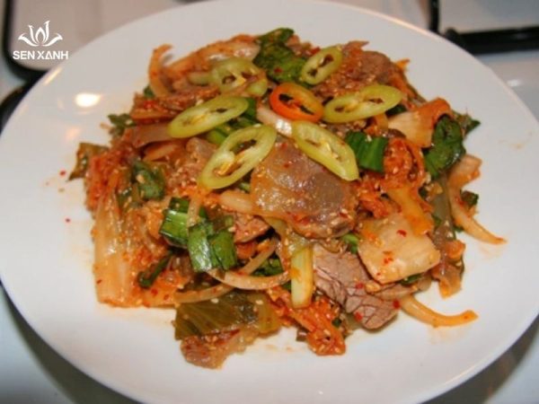 Gỏi kim chi tôm thịt