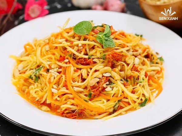 Gỏi xoài tôm khô