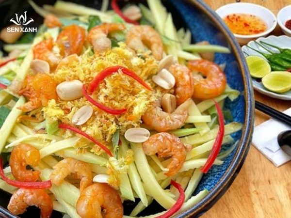 Gỏi xoài tôm khô
