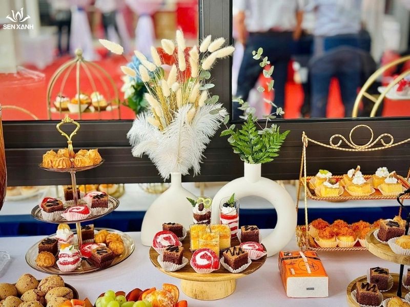 H&igrave;nh ảnh tiệc teabreak cho lễ khai trương Cụm c&ocirc;ng nghiệp Ti&ecirc;n Cường II