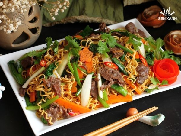 Mỳ xào bò