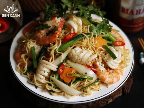 Mỳ xào hải sản