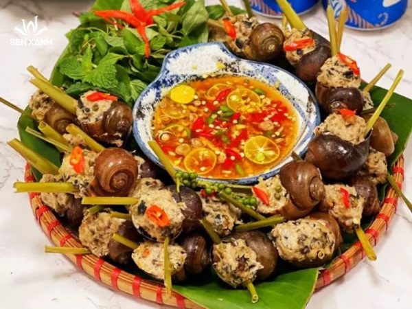 Ốc bưu nhồi thịt