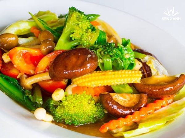 Rau ngũ sắc sốt nấm đông cô