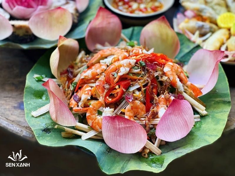 Salad ngó sen tôm thịt