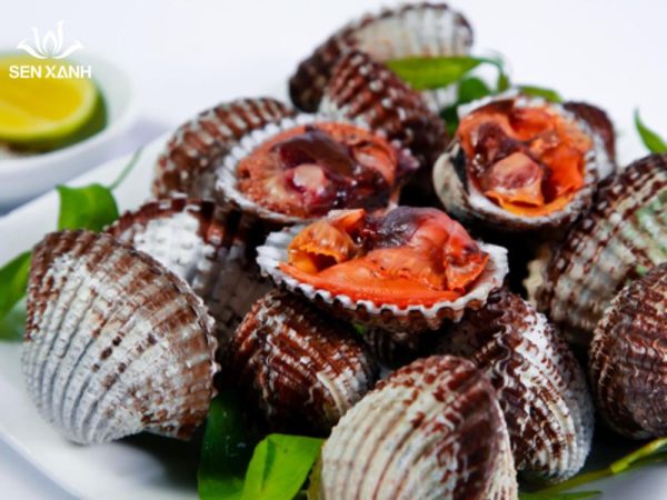 Sò huyết nướng mọi