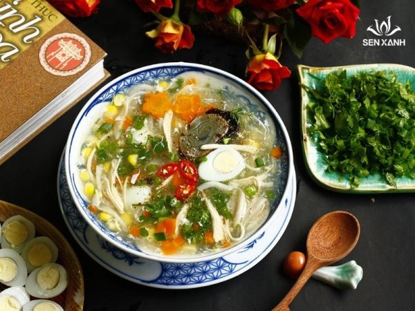 Soup gà ngô
