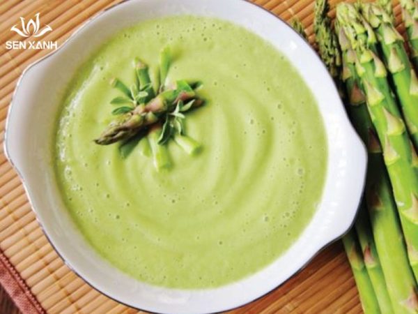 Soup măng tây