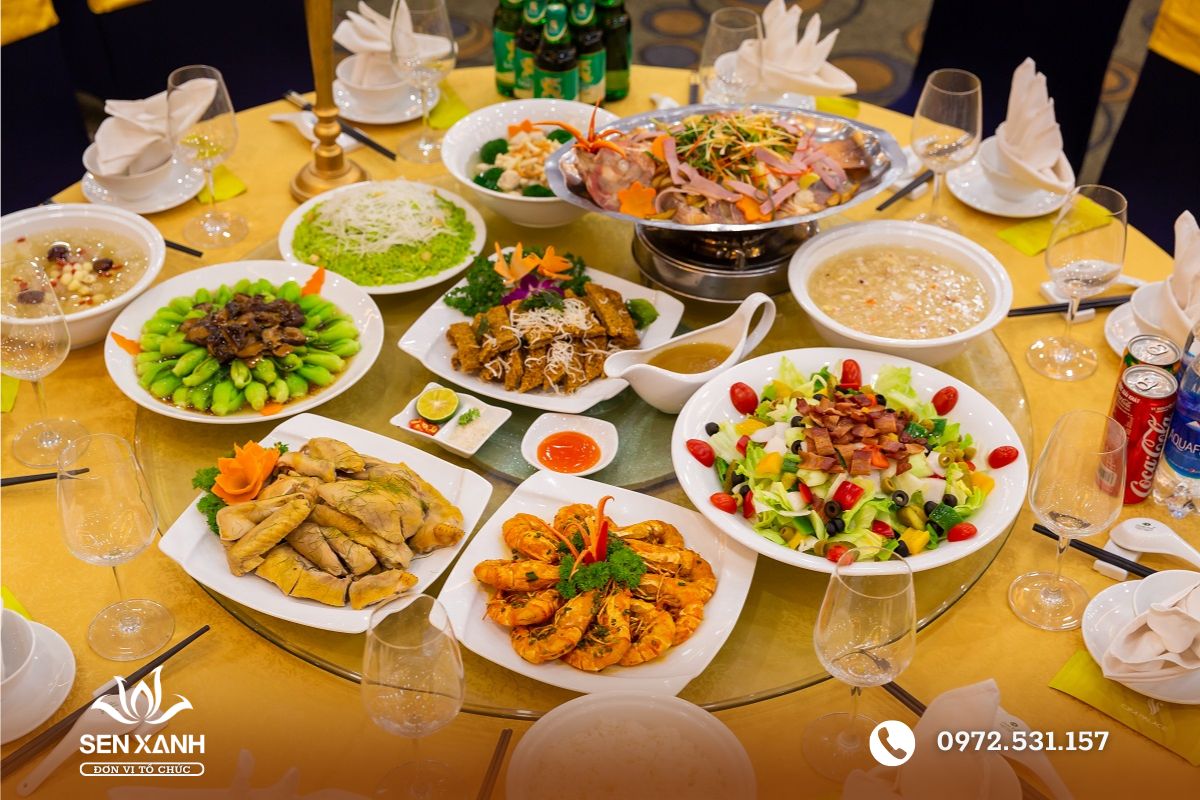 Thực đơn tiệc cưới phong ph&uacute;