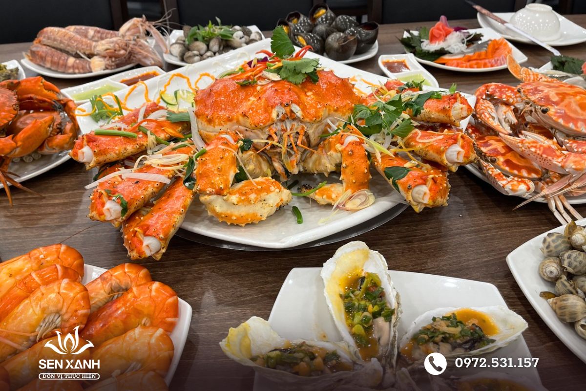 Buffet đa dạng cho c&aacute;c buổi tiệc