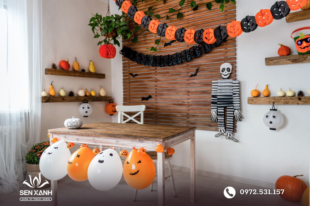 Kh&ocirc;ng gian Halloween văn ph&ograve;ng độc đ&aacute;o