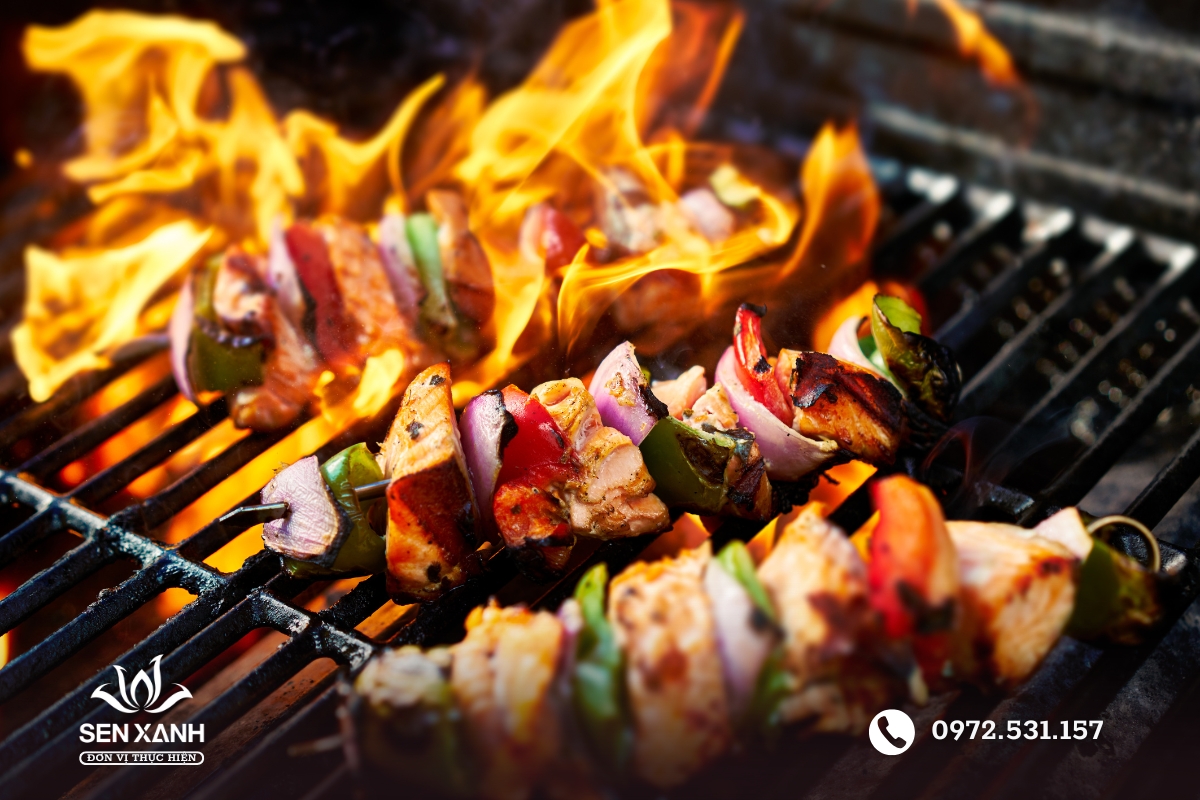 Tiệc BBQ ngo&agrave;i trời cho 20/10 th&ecirc;m ấm &aacute;p v&agrave; &yacute; nghĩa.