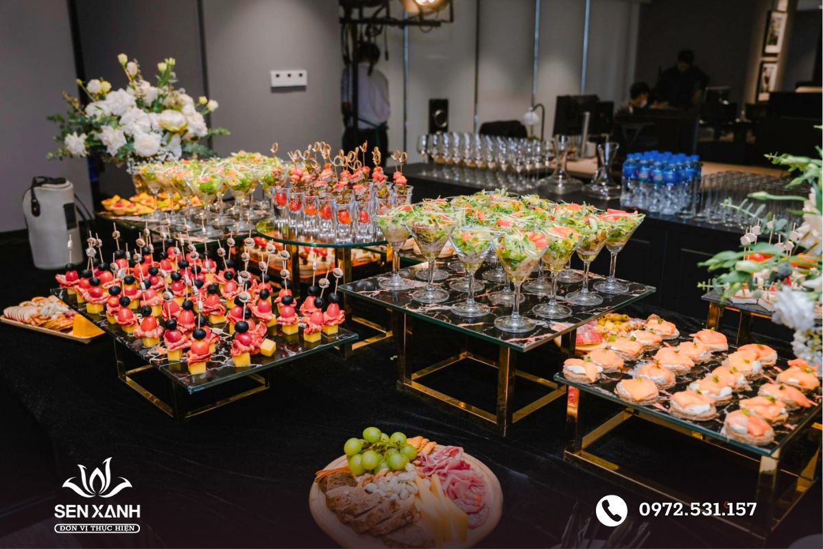 Nghệ thuật tr&igrave;nh b&agrave;y m&oacute;n ăn đặc sắc, h&agrave;i ho&agrave;