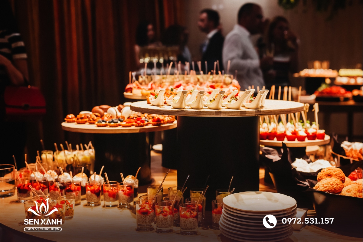 Tiệc finger food cho 20-10 th&ecirc;m đa dạng v&agrave; c&acirc;n bằng