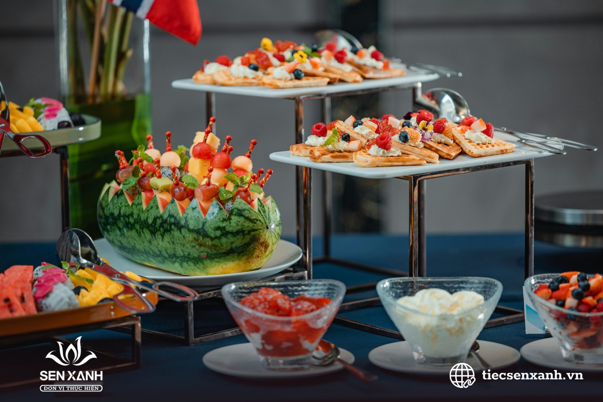 Đa dạng g&oacute;i finger food để mọi người dễ d&agrave;ng lựa chọn