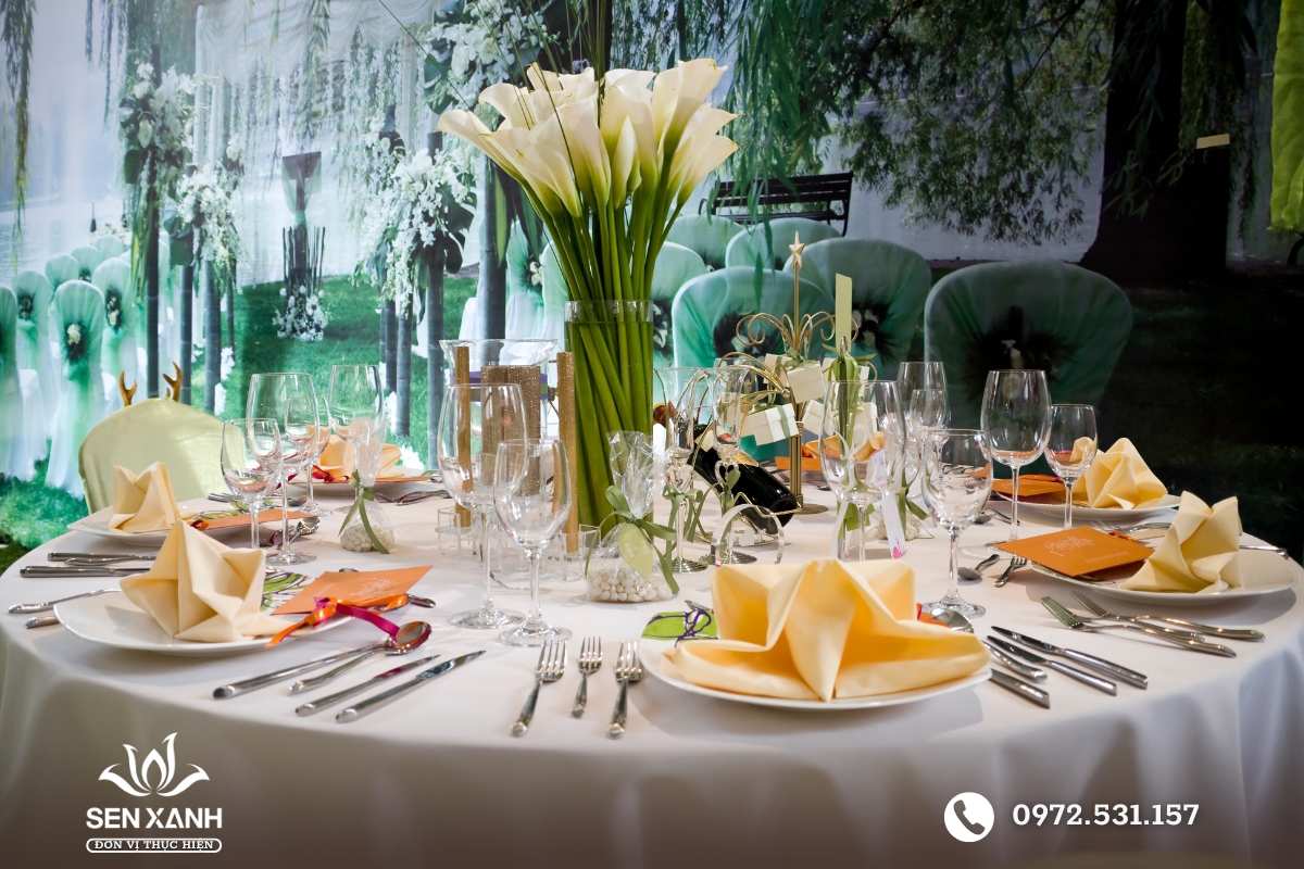 Giữ chỗ trong tiệc buffet một c&aacute;ch kh&eacute;o l&eacute;o