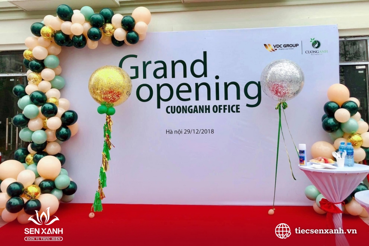 Setup tiệc khai trương trọn g&oacute;i tại Tiệc Sen Xanh