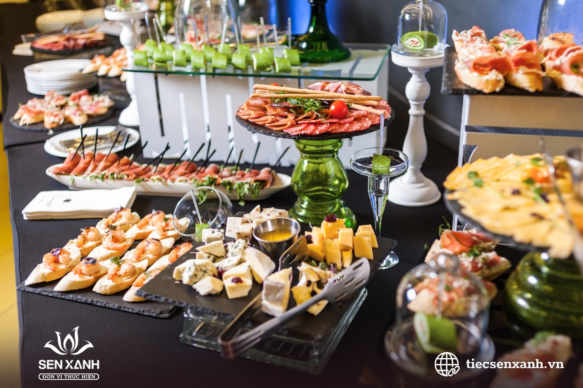 Thực đơn buffet 1 thanh lịch cân đối Thực đơn buffet 1 thanh lịch cân đối