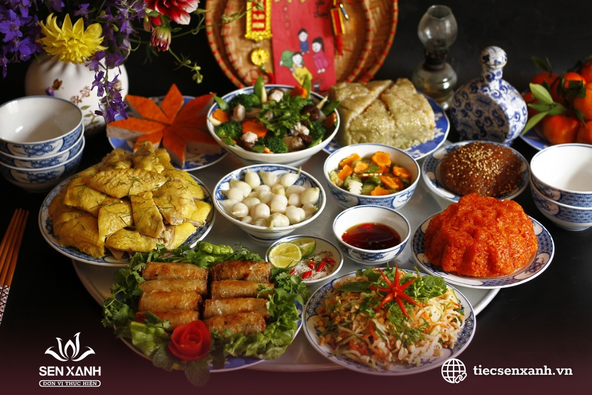 Tiệc b&agrave;n m&acirc;m 20-11 với m&oacute;n ăn truyền thống v&agrave; kh&ocirc;ng kh&iacute; gắn kết