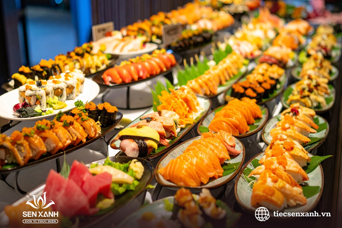 Tiệc buffet trọn gói sang trọng với thực đơn đa dạng Tiệc buffet trọn gói sang trọng với thực đơn đa dạng