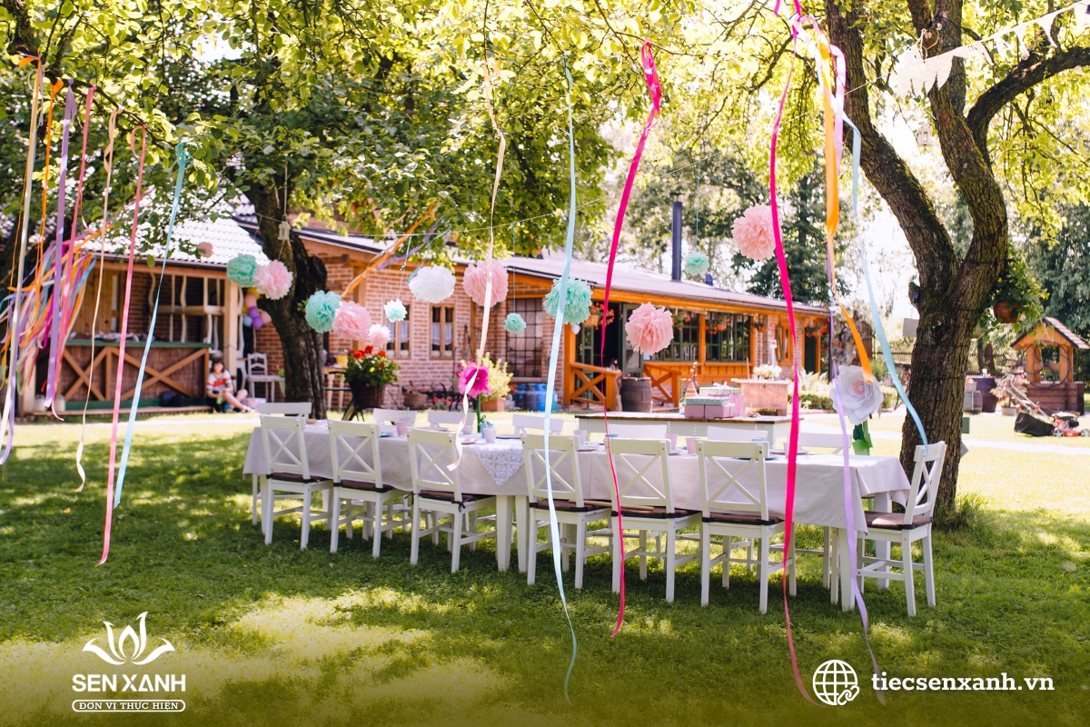 Tiệc lưu động c&oacute; thể tổ chức ở bất k&igrave; đ&acirc;u