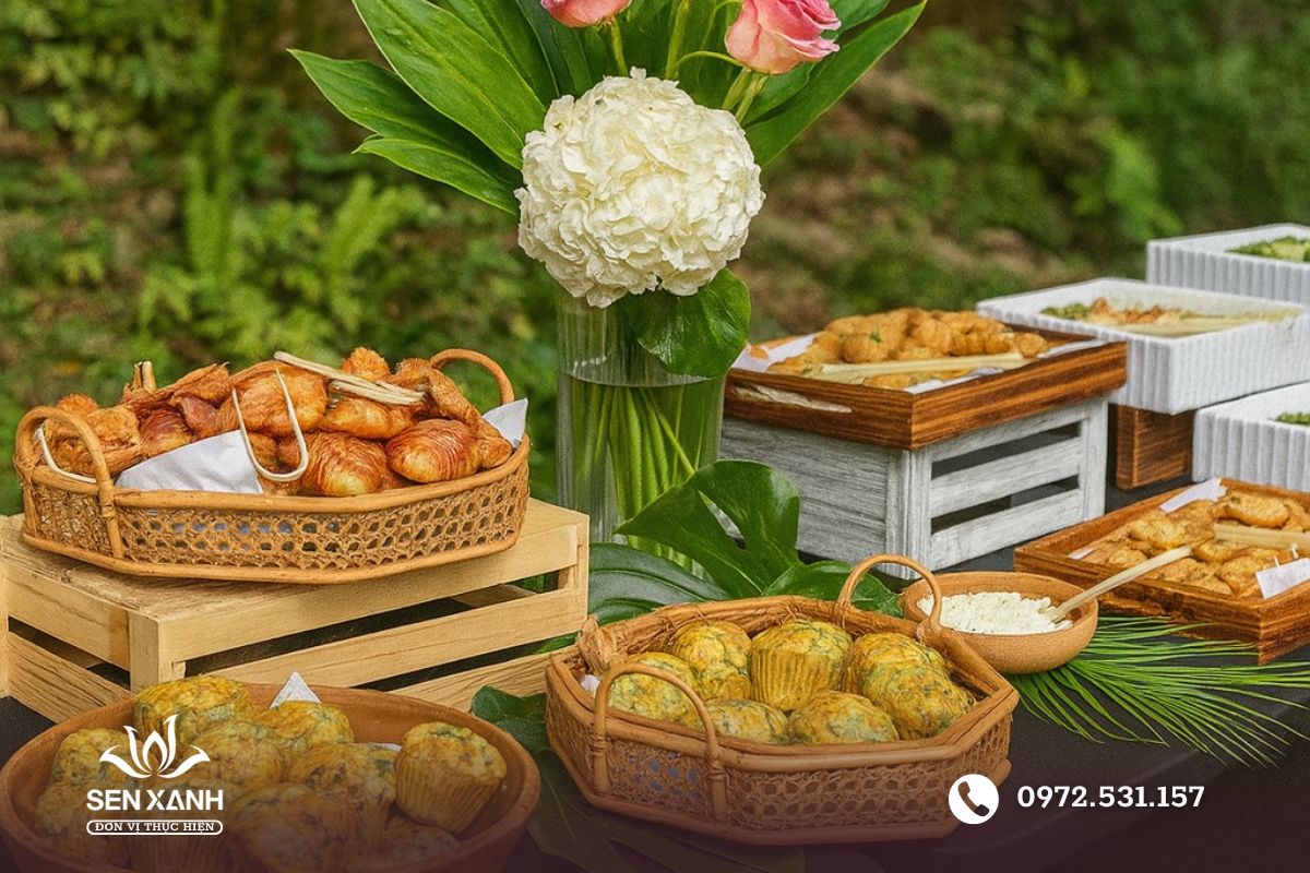 Tiệc teabreak mộc mạc gần gũi với thi&ecirc;n nhi&ecirc;n