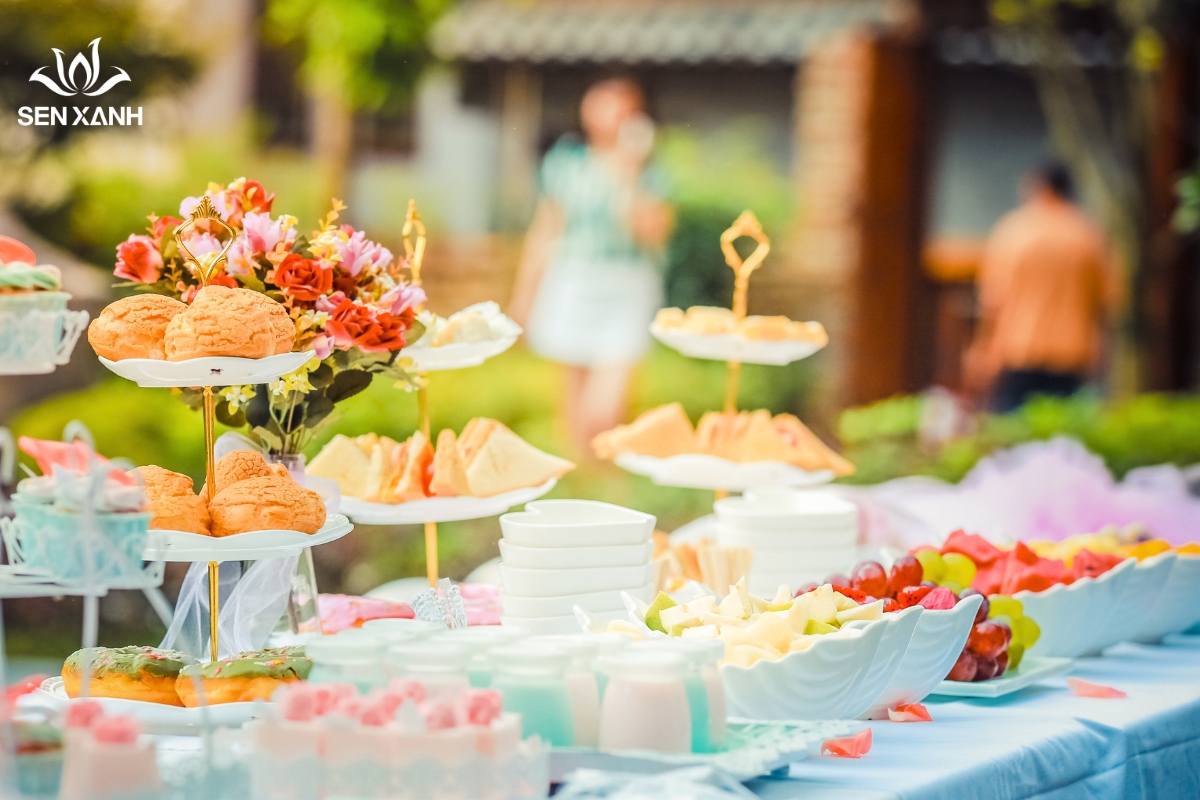 Tiệc trà cho ngày nhà giáo Việt Nam 20-11