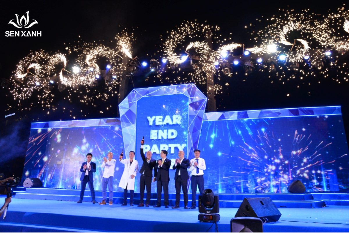 Checklist tổ chức year end party chuyên nghiệp 2025