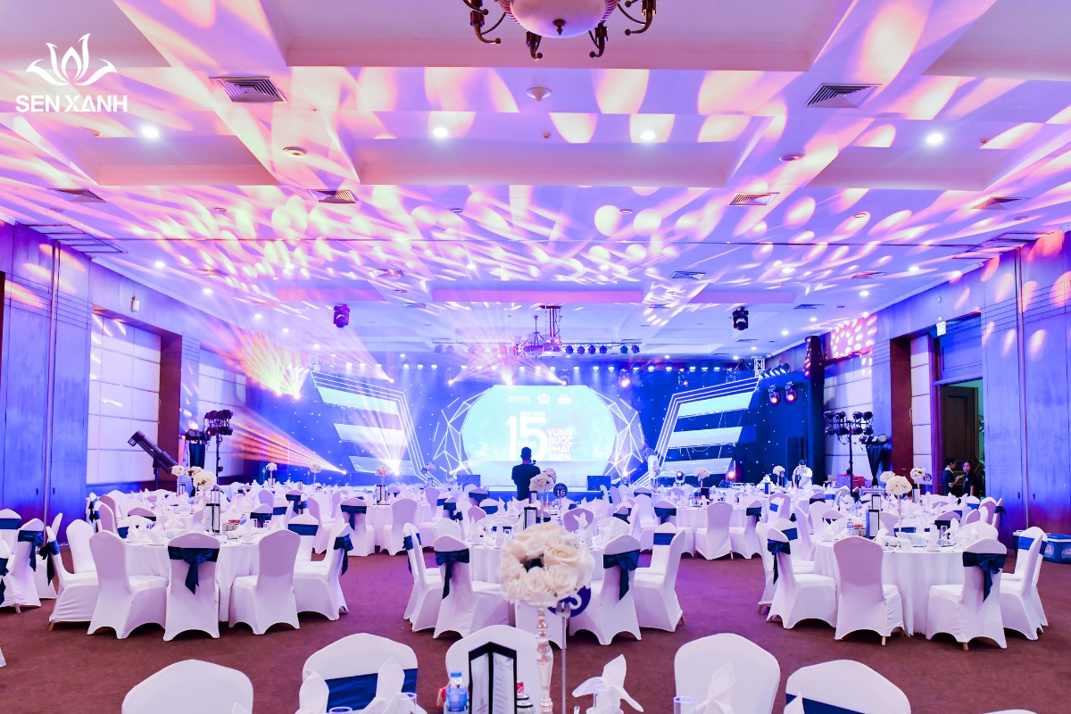 Tiệc kỷ niệm thành lập công ty chuyên nghiệp 2025