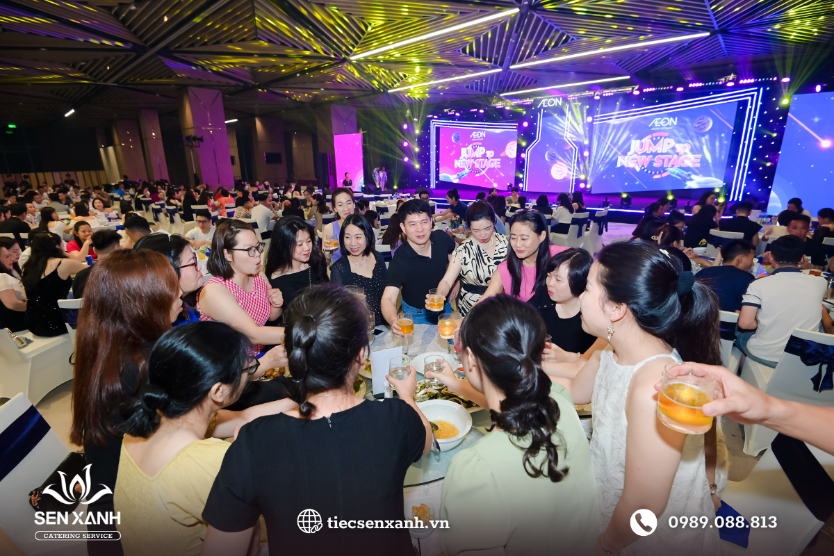 Khoảnh khắc kết nối trong kh&ocirc;ng gian sang trọng